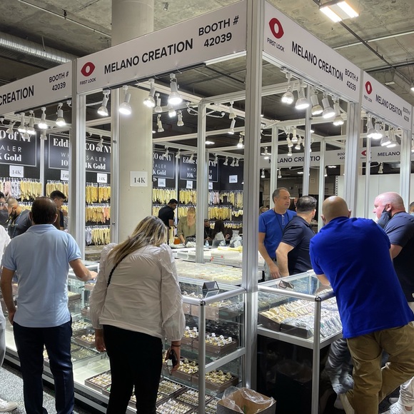 Meet your Posher, Ned - Picture 3 of 6